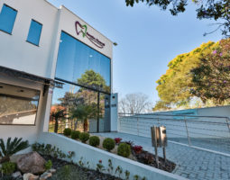 Dra. Joice Santin – Cirurgiã Dentista