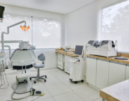Dra. Joice Santin – Cirurgiã Dentista